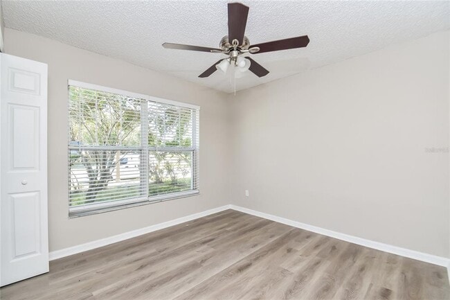 Building Photo - 1639 Ridge Pointe Dr