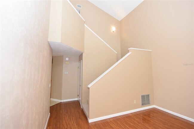 Building Photo - 26 Landings Ln