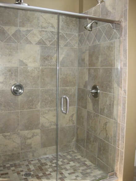 Building Photo - 1104 Hayden Dr