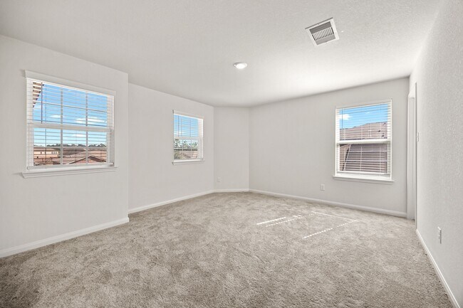 Building Photo - 15243 Crescent Brookfield Dr