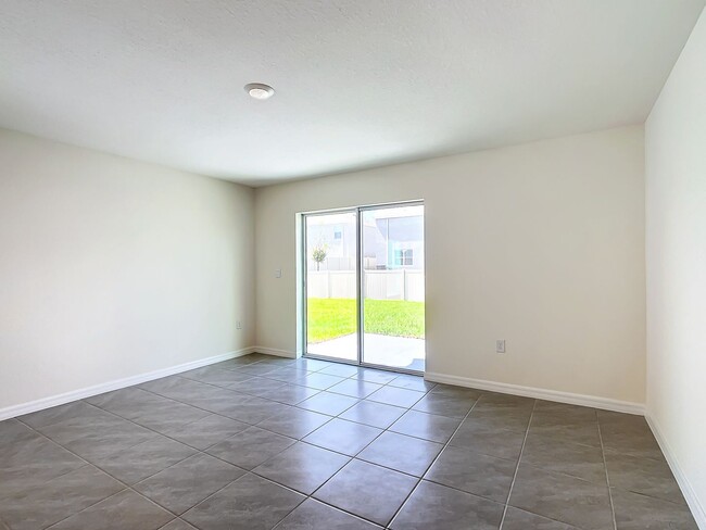 Building Photo - 8632 - Brand New (5 Bed / 3 Bath) Single F...