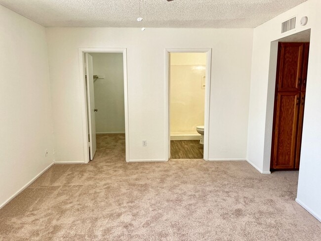 Building Photo - Gilbert & Southern 3 Bed/2 Bath Home In Mesa!