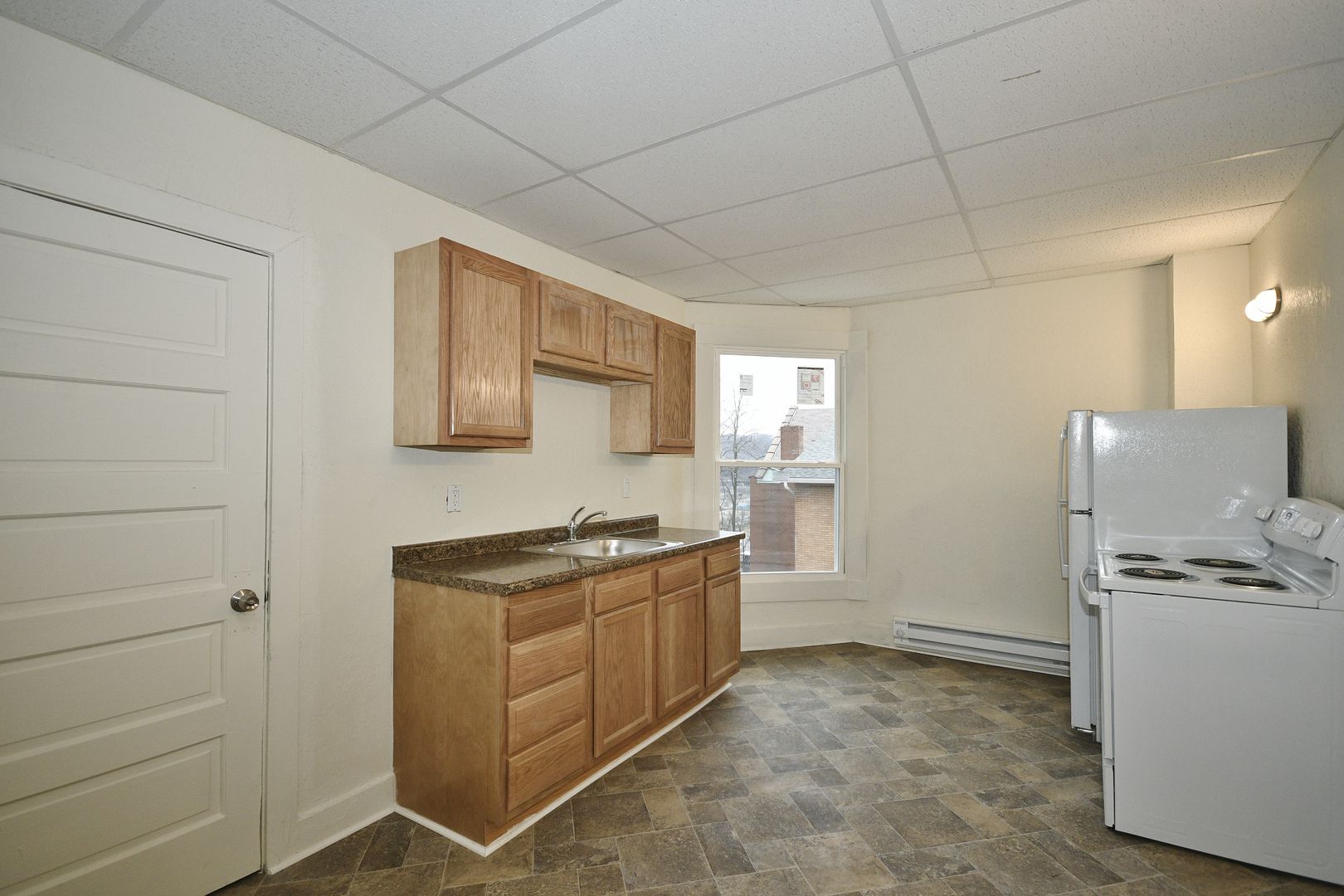 Building Photo - 420 Grant Ave