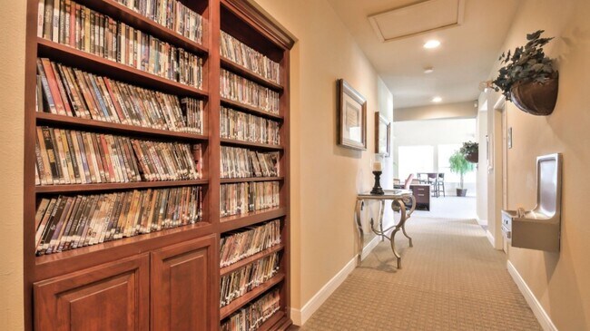 Building Photo - 1451 Rocky Ridge Dr