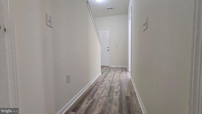Building Photo - 47 Tyndall Trl