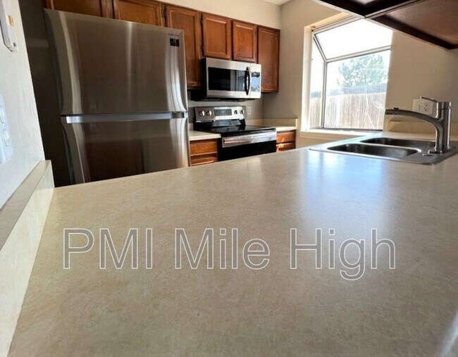 Building Photo - Lease Pending: 12512 Forest Dr