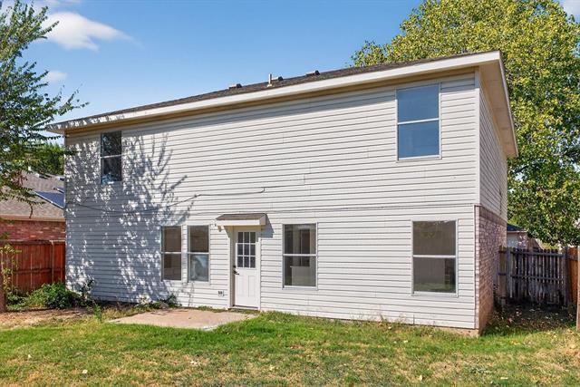 Building Photo - 4241 Meadowknoll Dr