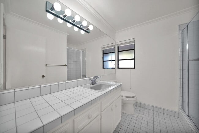 Building Photo - Executive Saratoga Home + ADU | Pool & Spa | Lynbrook High School District