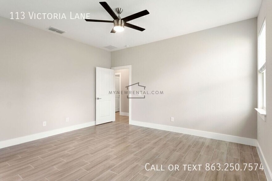 Building Photo - 113 Victoria Ln