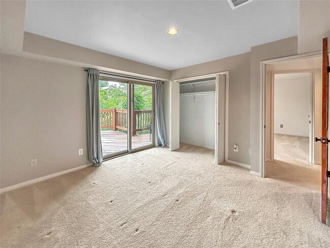 Building Photo - 10108 Talleyran Dr