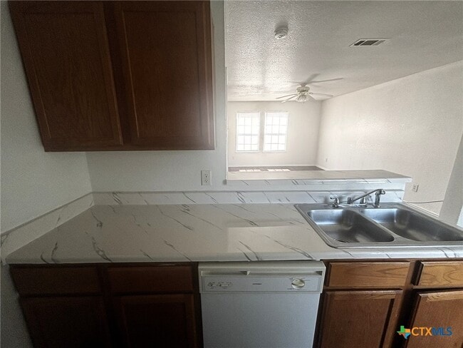 Building Photo - 5709 Redstone Dr