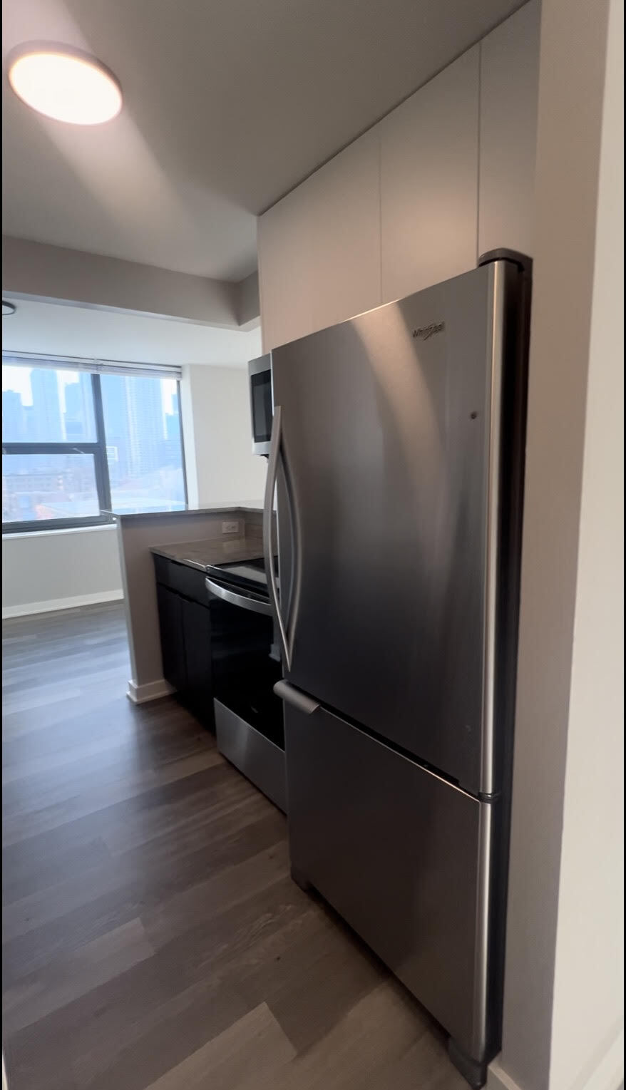 Building Photo - 70 W Huron St