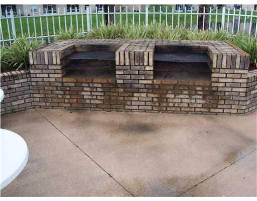 Building Photo - Beautiful 2/2 Condo In Hunter's Reserve! Near UCF!