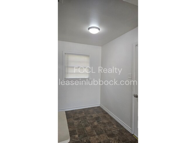 Building Photo - 4417 43rd St