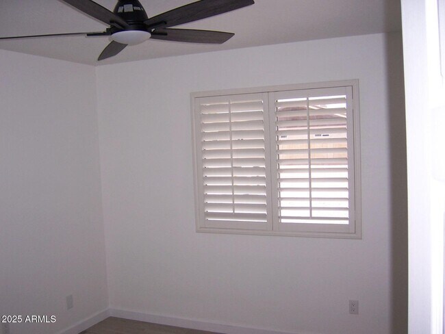 Building Photo - 17628 N 39th Ave