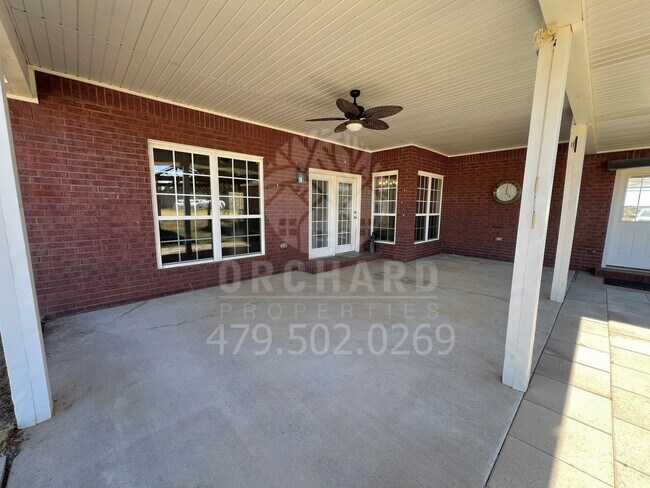 Building Photo - Single Family Home | Tontitown, AR | Stunning Home with Separate Shop