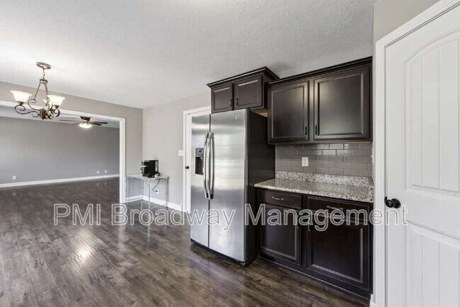 Building Photo - 1259 Eagle's View Dr