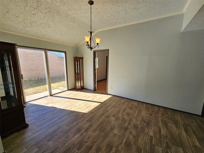 Building Photo - 8319 Wind Veil Dr