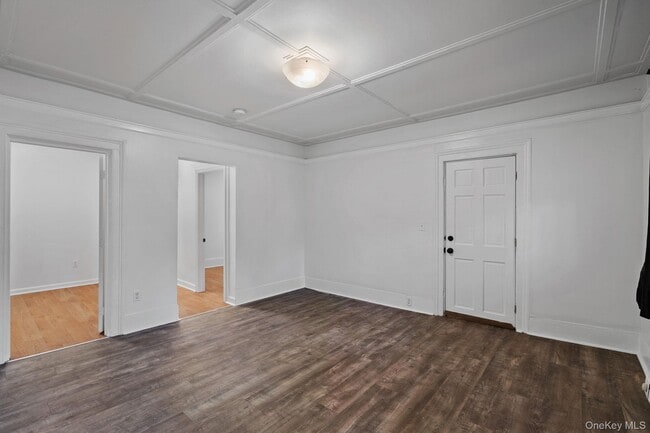 Building Photo - 93 Delafield St