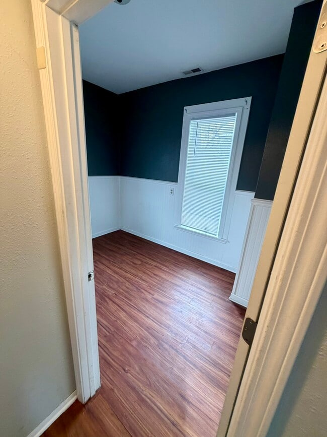 Building Photo - 416 Jackson St