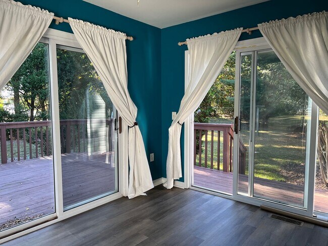 Building Photo - YEAR-ROUND - UNFURNISHED - SINGLE FAMILY - LEWES