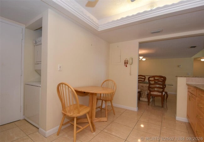 Building Photo - 5100 N Ocean Blvd