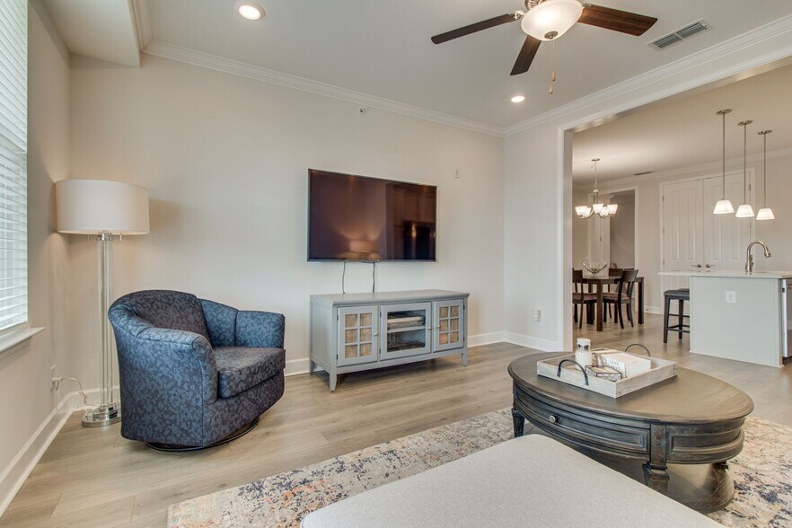 Building Photo - 1980 Carothers Rd