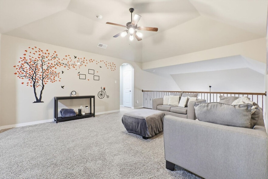 Building Photo - 1370 Pelican Dr