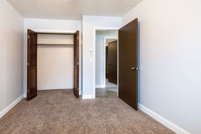 Building Photo - 4 BED 2 BATH HOME WITH BONUS ROOM IN IDAHO FALLS