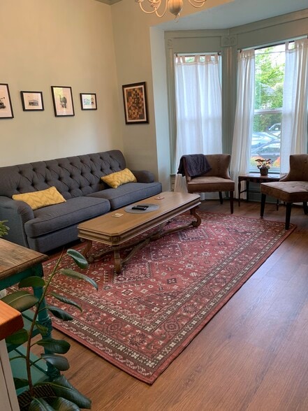 Living Room - 3521 NE 8th Ave