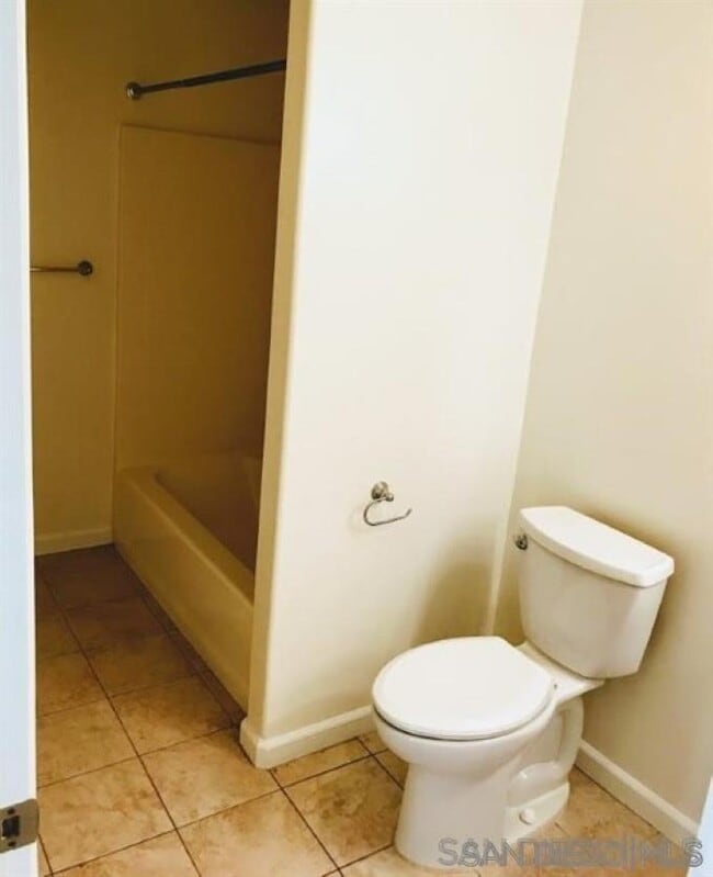 Building Photo - 1336 Bush St