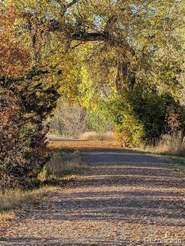 Building Photo - 140 E Highline Cir