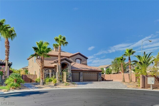 Building Photo - 9593 Los Cotos Ct