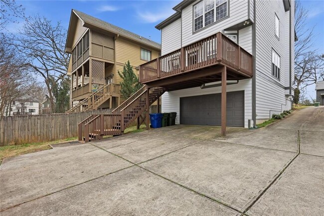 Building Photo - 1849 Spring Ave NW