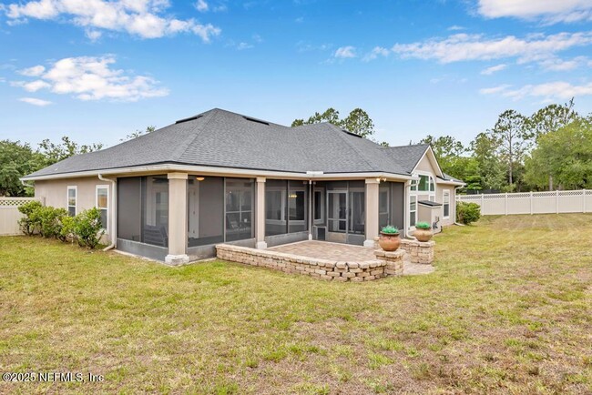 Building Photo - 624 Headwaters Ln