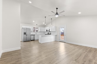 Building Photo - 4731 Basin St