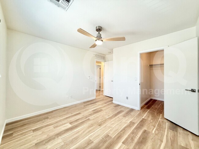 Building Photo - 8080 W Rushmore Way