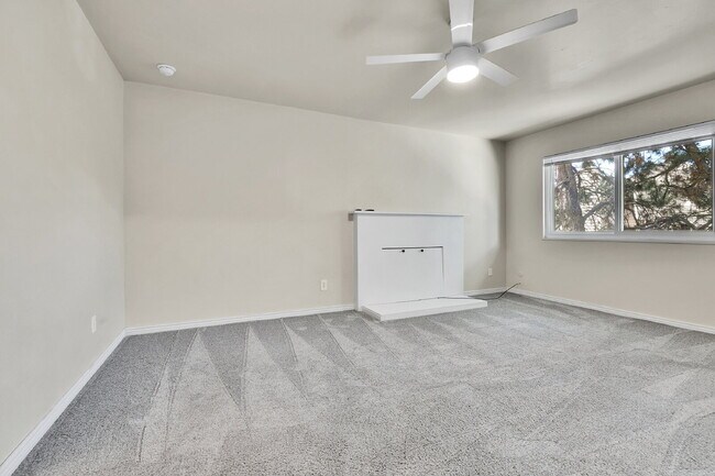 Building Photo - $2,795.00 - 4 Bedroom, 3 Bathroom, Single ...