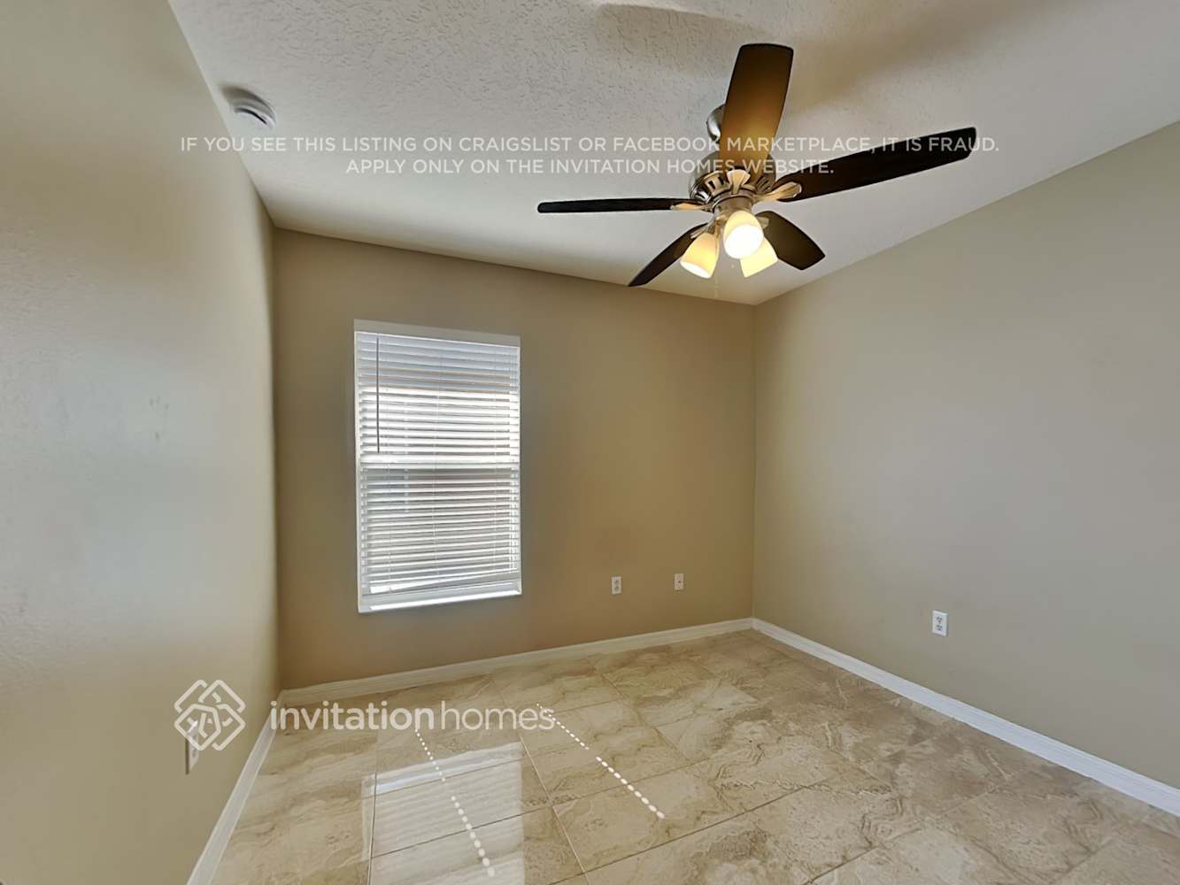 Building Photo - 3028 Park Ridge Ave