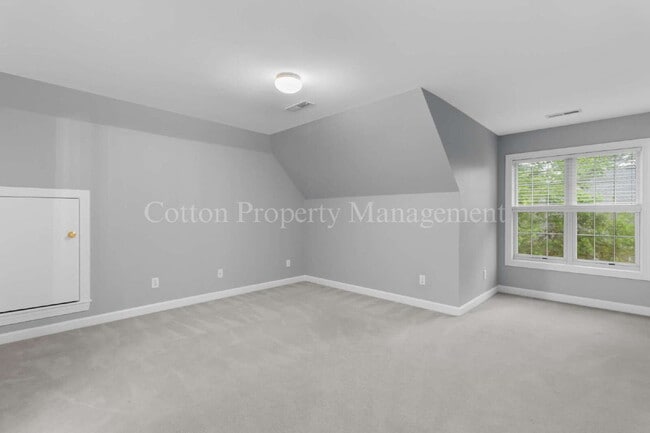 Building Photo - 4728 Wedgefield Dr