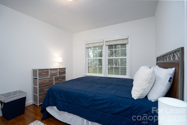 Building Photo - 3227 Mayfield Ave