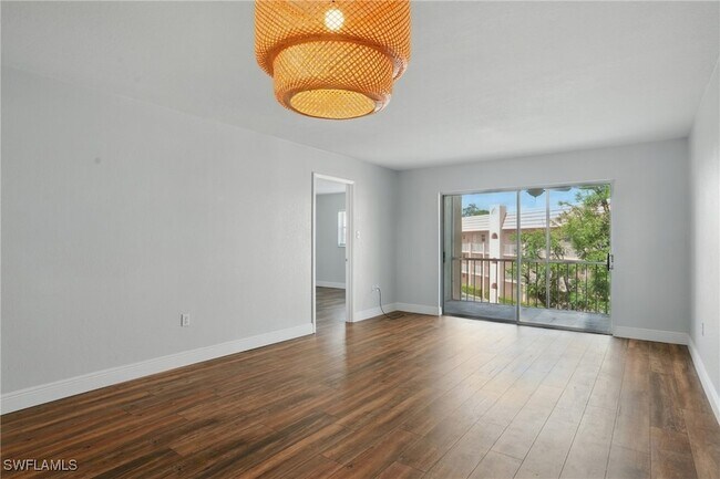 Building Photo - 170 Turtle Lake Ct