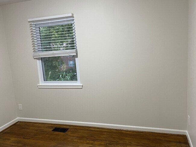 Second Bedroom - 2831 Bexley Ct