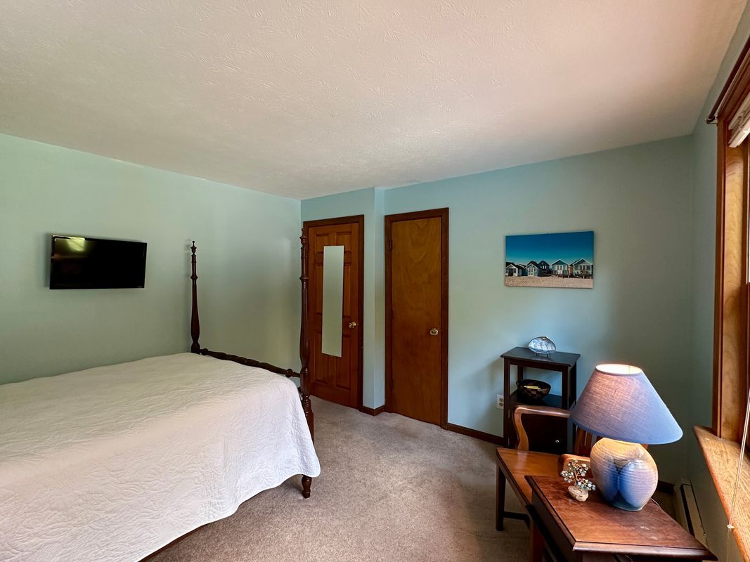 Building Photo - 469 Barbers Pond Rd