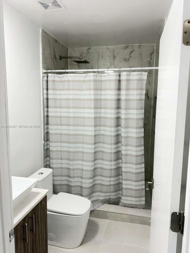 Building Photo - 2796 SW 34th Ct