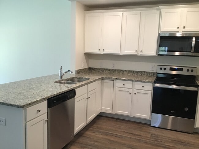 Building Photo - 1006 Jt Westfield Dr