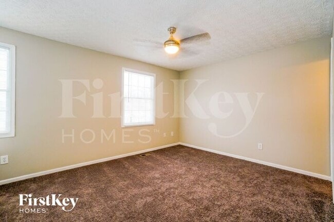 Building Photo - 2775 Cross Creek Ave