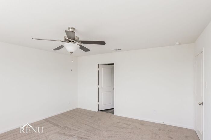 Building Photo - 6016 Mojave Dr