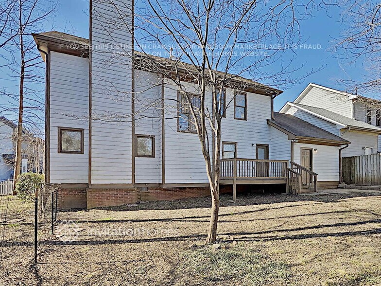 Building Photo - 66 Kenyon St SE