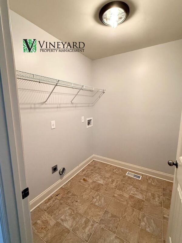 Building Photo - 102 Oak Ridge Trail